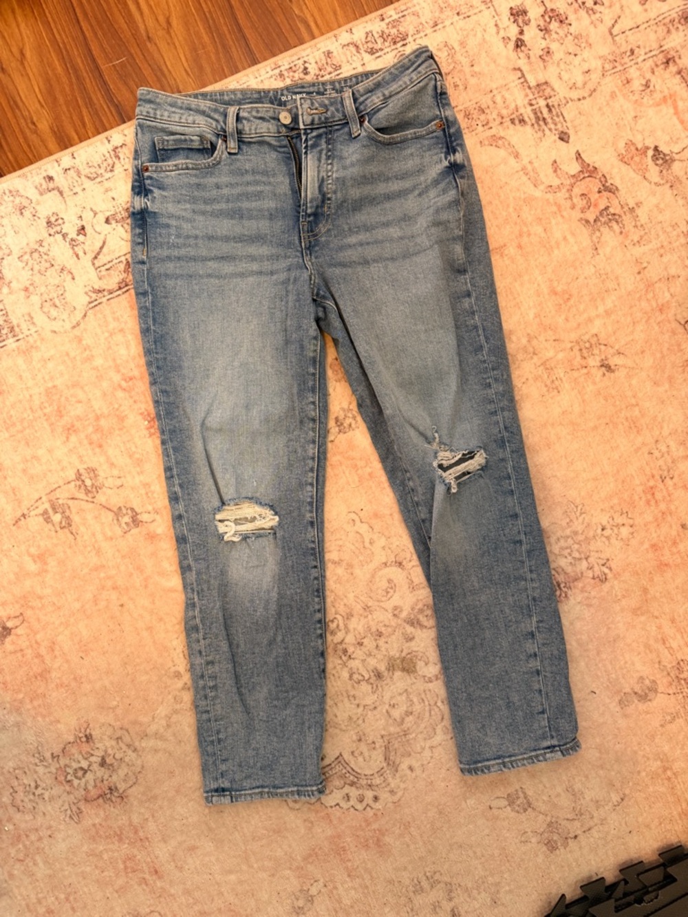 Old Navy Light Blue Distressed Boyfriend Jeans